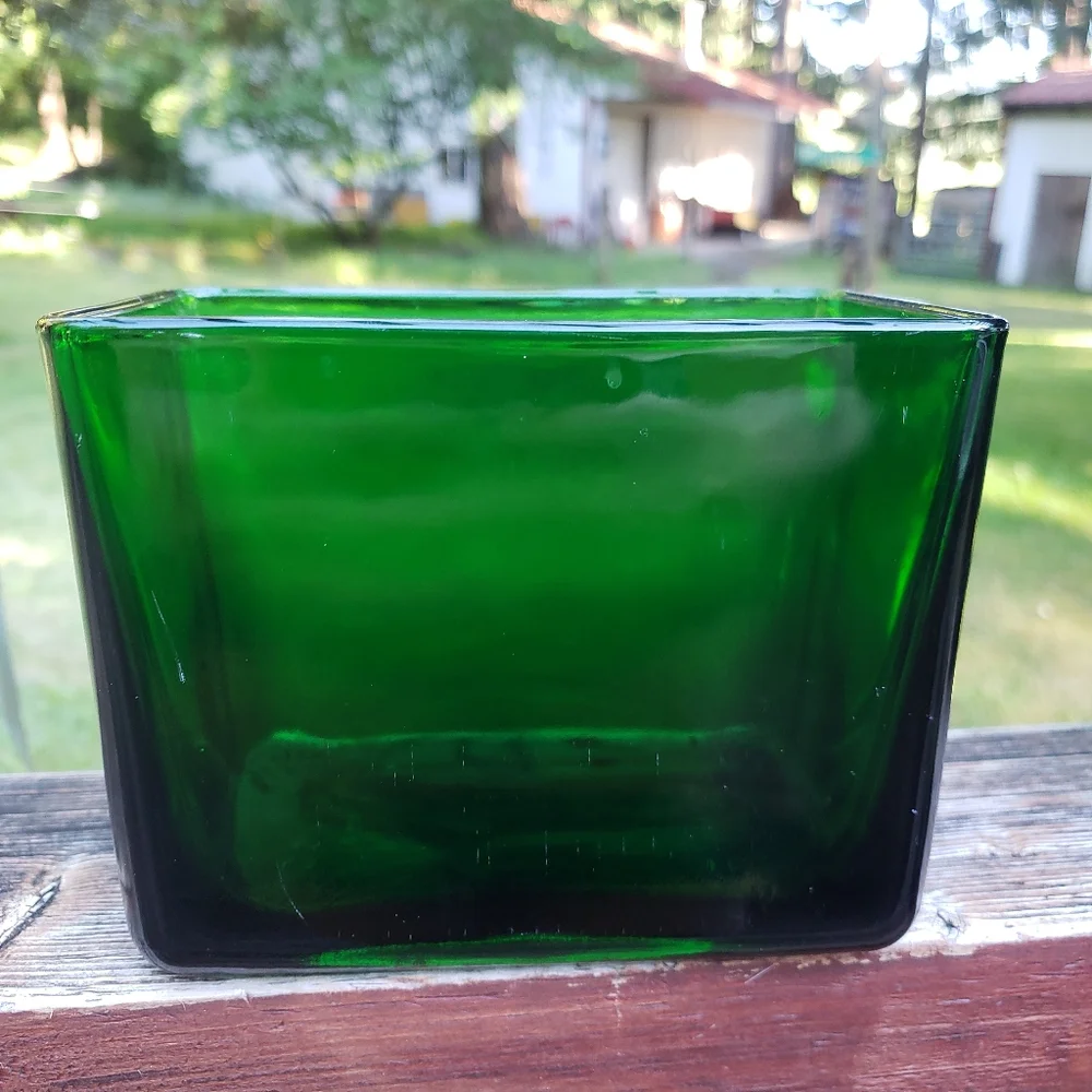 (2) Older Green NAPCO Cleveland.O. USA Short Rectangular Vases / Planters